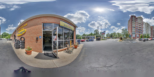 Tire Shop «Buckhead Tire & Auto Repair», reviews and photos, 3830 Roswell Rd NE, Atlanta, GA 30342, USA
