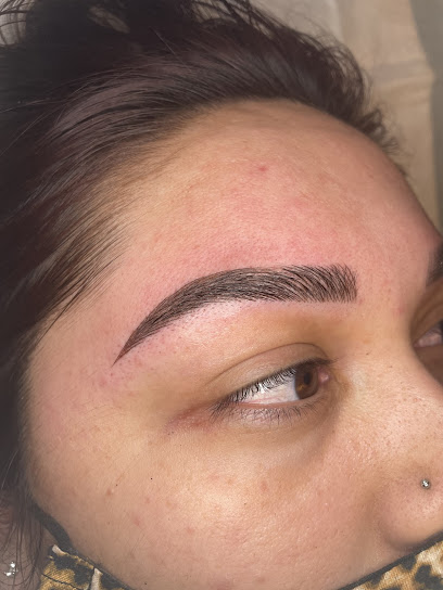 Brows by Amber Hirsch