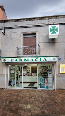 Farmacia Carmen González Santos Pl. Mayor, 2, 24240 Santa María del Páramo, León, España