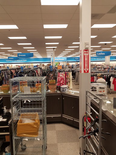 Clothing Store «Ross Dress for Less», reviews and photos, 4027 Commonwealth Ave, Eau Claire, WI 54701, USA