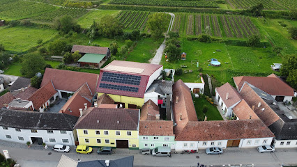 Weingut u. Heuriger Mader