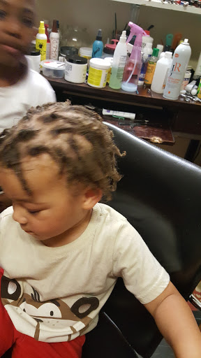 Beauty Salon «Takin It To Tha Next Level Beauty Salon», reviews and photos, 1702 Wright Ave c, Little Rock, AR 72202, USA