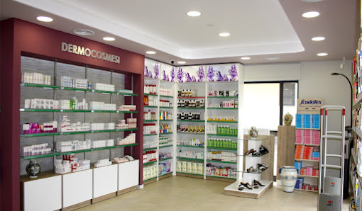 Farmacia Saviano Del Dr. Saviano Gennaro Via Alcide de Gasperi, 126, 81030 Sant'Arpino CE, Italia