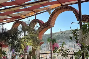 Beit Khairat Ajloun بيت خيرات عجلون image