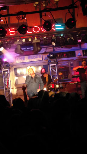 Night Club «The Block», reviews and photos, 113 Eglin Pkwy SE, Fort Walton Beach, FL 32548, USA