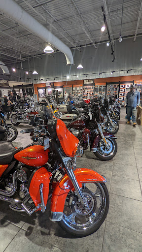 Harley-Davidson Dealer «St. Charles Harley-Davidson», reviews and photos, 3808 W Clay St, St Charles, MO 63301, USA