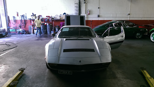 Used Car Dealer «Gullwing Motor Cars, Inc», reviews and photos, 24-30 46th St, Astoria, NY 11103, USA