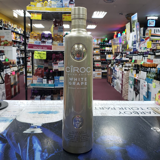 Liquor Store «Liquor Shop», reviews and photos, 797 Roosevelt Ave, Carteret, NJ 07008, USA