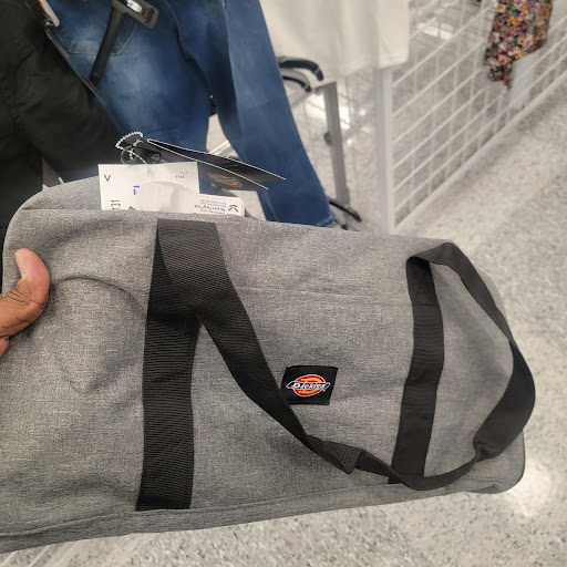 Shopping Mall «Foothill Square Shopping Center», reviews and photos, 10700 MacArthur Blvd #200, Oakland, CA 94605, USA