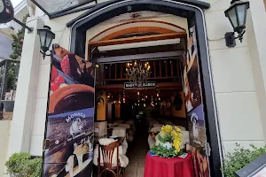 Mônaco Bar e Restaurante image