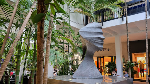 Clothing Store «Neiman Marcus», reviews and photos, 9700 Collins Ave, Bal Harbour, FL 33154, USA