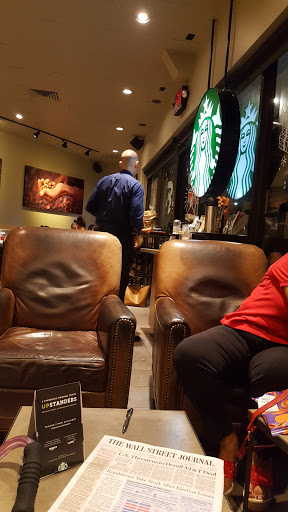 Shopping Mall «College Plaza Shopping Center», reviews and photos, 8595 College Pkwy, Fort Myers, FL 33907, USA