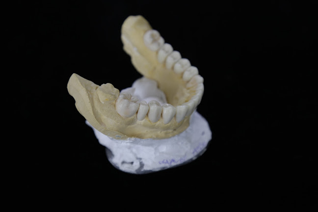 Brand Odontología - Dentista
