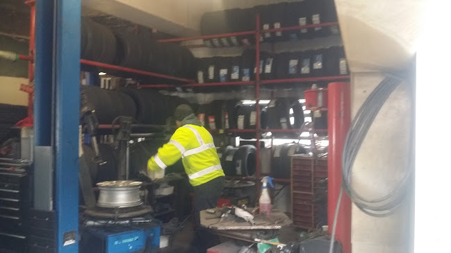 Reviews of stoke tyre centre in Stoke-on-Trent - Auto repair shop