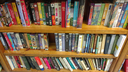 Thrift Store «Sunshine Thrift Stores of Bradenton, Inc.», reviews and photos, 3611 1st St E #230, Bradenton, FL 34208, USA