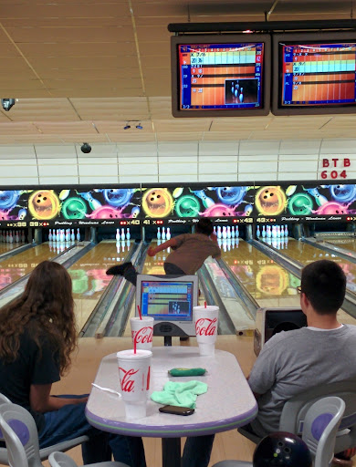 Bowling Alley «Poelking Woodman Lanes», reviews and photos, 3200 Woodman Dr, Kettering, OH 45420, USA