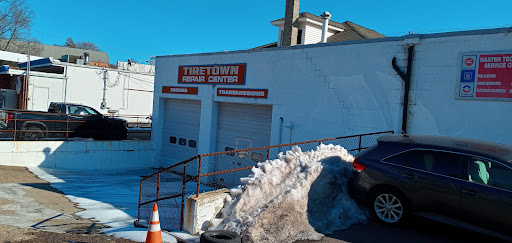 Tire Shop «Tire Town Inc», reviews and photos, 189 Union St, Vernon, CT 06066, USA