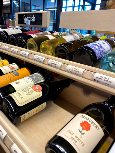 Wine Store «Sinkers Wine & Spirits», reviews and photos, 3304 Gallatin Pike, Nashville, TN 37216, USA