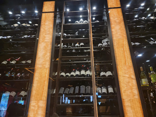 Shopping Mall «River Park Shopping Center», reviews and photos, 71 E Via la Plata, Fresno, CA 93720, USA