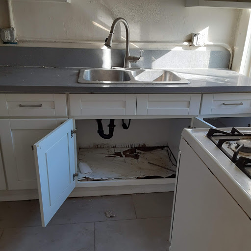 Auto Repair Shop «R & M Auto Service & Forklift Repair», reviews and photos, 4717 Slauson Ave, Maywood, CA 90270, USA