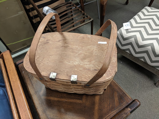 Thrift Store «Hospice of the Valley», reviews and photos, 8461 E McDonald Dr, Scottsdale, AZ 85250, USA