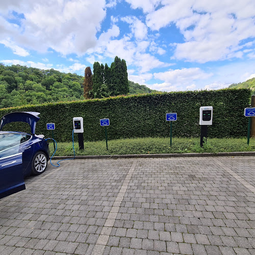 Borne de recharge de véhicules électriques Station de recharge pour véhicules électriques Dinant