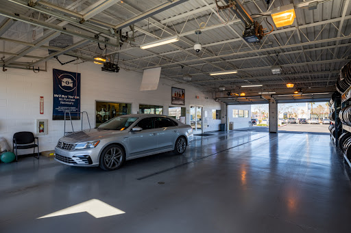 Volkswagen Dealer «AutoNation Volkswagen Las Vegas», reviews and photos, 6375 W Sahara Ave, Las Vegas, NV 89146, USA