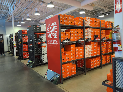 Sporting Goods Store «Nike Factory Store», reviews and photos, 1000 PA-611 #120, Tannersville, PA 18372, USA