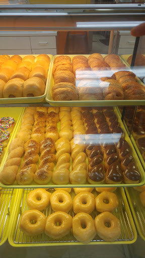 Donut Shop «Donut Plaza», reviews and photos, 1745 N Country Club Rd, Garland, TX 75040, USA