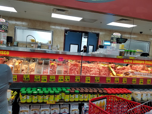 Mexican Grocery Store «El Rancho Supermarket», reviews and photos, 1212 N Beach St, Fort Worth, TX 76111, USA