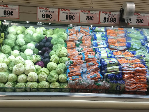 Grocery Store «Garden Fresh Market», reviews and photos, 770 S Buffalo Grove Rd, Buffalo Grove, IL 60089, USA