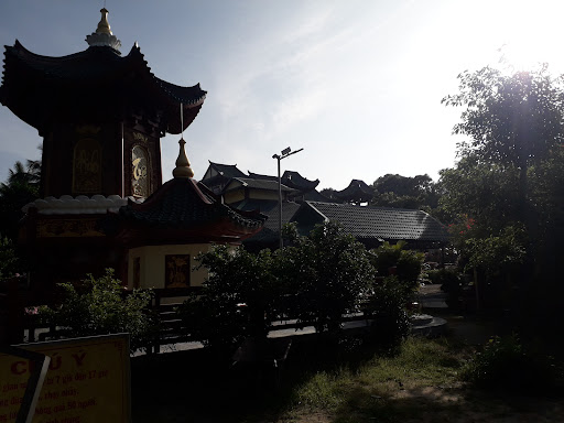 Top 20 mẫu cửa hàng đẹp Huyện Tịnh Biên An Giang 2022