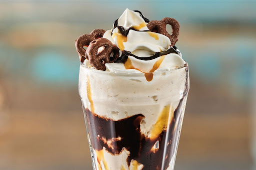 Red Robin Gourmet Burgers and Brews