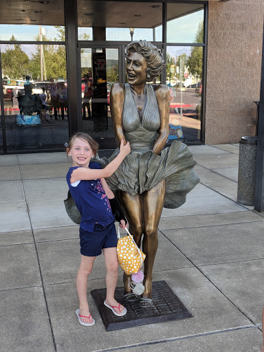 Movie Theater «Independence Cinema», reviews and photos, 450 S 2nd St, Independence, OR 97351, USA