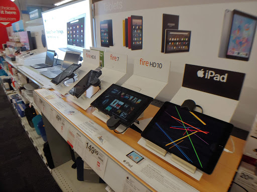 Office Supply Store «Staples», reviews and photos, 13013 Seminole Blvd, Largo, FL 33778, USA