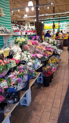 Grocery Store «Whole Foods Market», reviews and photos, 575 Worcester Rd, Framingham, MA 01701, USA