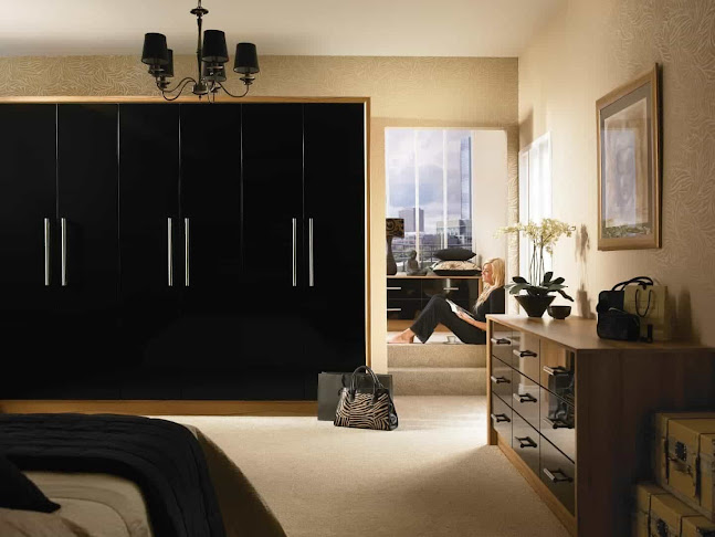 Grays Fitted Furniture Ltd - Interior designer