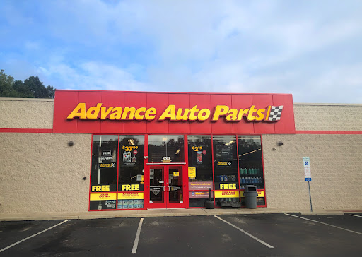 Auto Parts Store «Advance Auto Parts», reviews and photos, 337 Lancaster Ave, Frazer, PA 19355, USA