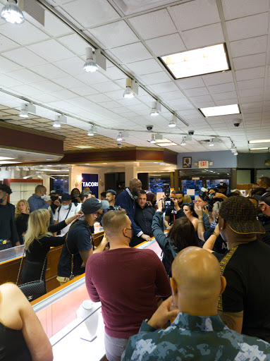 Jewelry Store «Golden Nugget Jewelers», reviews and photos, 800 Chestnut St, Philadelphia, PA 19107, USA