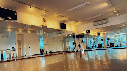 Dance Studio CANDE 住道校