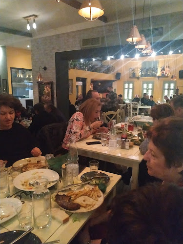 18 ΓΡΑΔΑ τσιπουράδικο μεζεδοπωλείο - Καρδίτσα