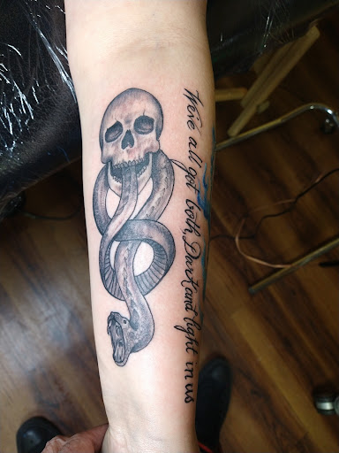 Tattoo Shop «Tattoos Unlimited», reviews and photos, 679 S Union Ave, Pueblo, CO 81004, USA