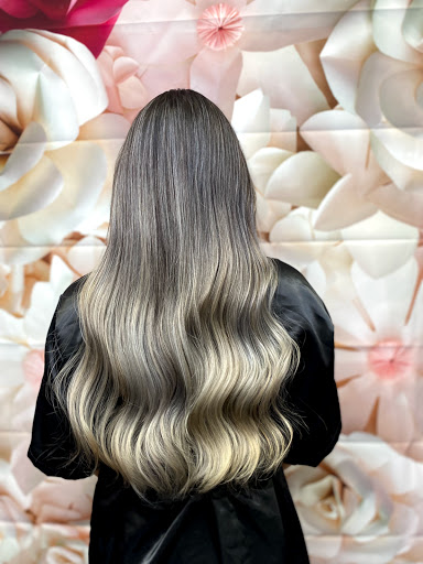 Hair Salon «Chicks Hair Salon», reviews and photos, 12665 Veterans Memorial Dr, Houston, TX 77014, USA