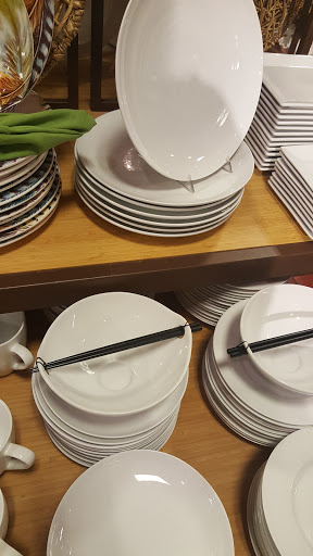 Home Goods Store «Pier 1 Imports», reviews and photos, 4410 Mitchellville Rd, Bowie, MD 20716, USA