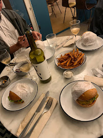 Plats et boissons du Restaurant de hamburgers Little Apple à Paris - n°18