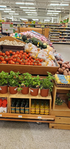 Supermarket «Publix Super Market at Shops of Sebastian», reviews and photos, 1451 Sebastian Blvd Ste 200, Sebastian, FL 32958, USA