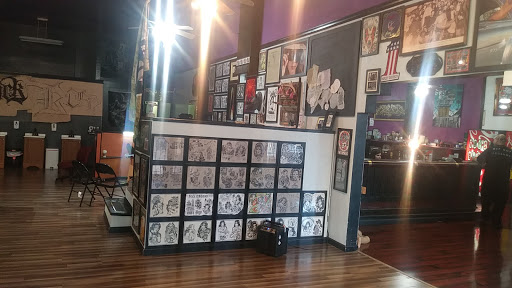 Tattoo Shop «Black Rose Tattoo Parlor», reviews and photos, 237 E Miner Ave, Stockton, CA 95202, USA