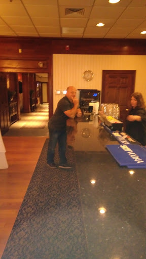 Golf Club «Bear Hill Golf Club», reviews and photos, 2 North St, Stoneham, MA 02180, USA