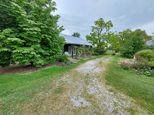 Winery «Smith-Berry Winery», reviews and photos, 855 Drennon Rd, New Castle, KY 40050, USA