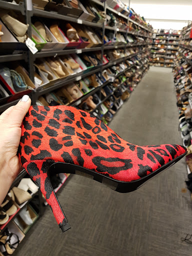 Department Store «Nordstrom Rack Gateway», reviews and photos, 9607 Research Blvd, Austin, TX 78759, USA